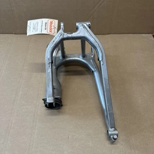 Yamaha XZ550R 1983 REAR SWINGARM REAR SWINGARM 11H-22110-01-35 B0063 - Picture 1 of 9