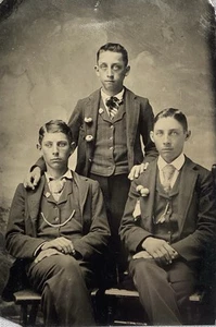 Antique Tintype Photograph Photo Three Young Men Brothers Wear Mystery Badges - Picture 1 of 2