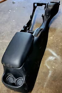 ✅ 1998 99 2000 2001 2002 CAMARO FIREBIRD TRANS AM EBONY CENTER CONSOLE GM WS6 GM - Picture 1 of 3