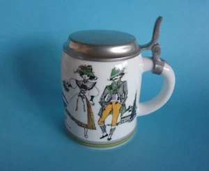 HUTSCHENREUTHER PORZELLAN KRUG MIT ZINNDECKEL - Bild 1 von 6