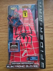 NEW SEALED 2002 Marvel SpiderMan Movie Motion Activated Electronic Gloves Raimi - Picture 1 of 2
