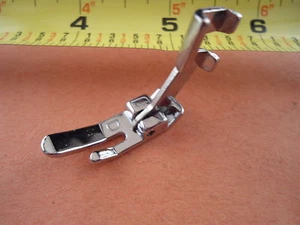 FOR SINGER 301A 401A 403A 500A 503A 600 600E SEWING MACHINE SLANT SHANK FOOT - Picture 1 of 3