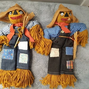 Bambola spaventapasseri vintage fatta a mano negli Stati Uniti arte popolare anni 80 raccolta autunnale decorazione Farmcore - Foto 1 di 9