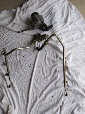 1981 Rolls Royce Silver Spirit Smog pump complete system - Image 1 of 4