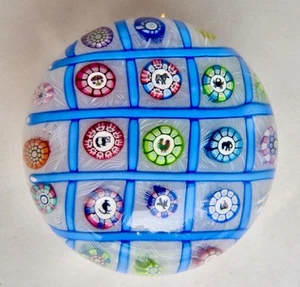 Perthshire 1991 Blue Chequerboard Cane silhouettes Paperweight Art Glass COA - Imagen 1 de 11