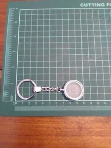 Floating Memory Teacher Locket Keyring - Picture 1 of 2