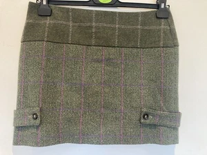 Ladies Liberty Freedom Green Wool Tweed Skirt Size 10 - Picture 1 of 5