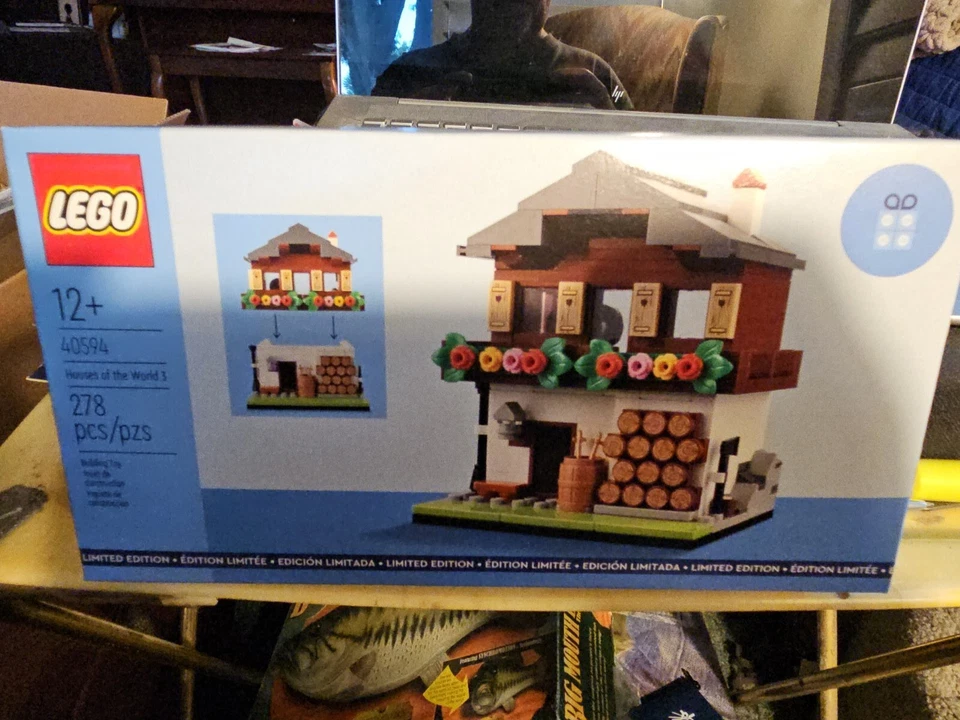 LEGO 40594 Houses of the World 3 Limited Edition//Ship Immediately 