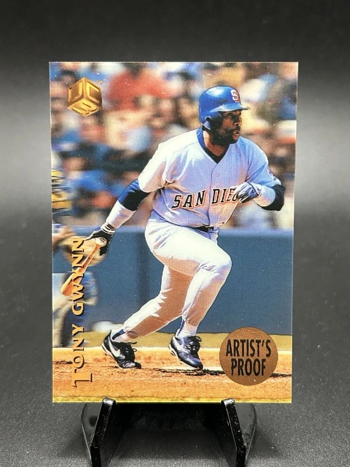 1995 UC3 Artist's Proofs #133 Tony Gwynn Sportflix Pinnacle - Image 1 of 2