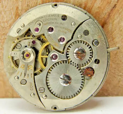 Vintage Croton 17 jewel N14 A1059 men's wrist watch movement with dial and stem - Image 1 of 4