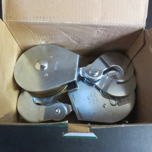 HILLMAN HARDWARE ESSENTIALS 3" SINGLE SCISSOR PULLEY 32287 - 2 PIECE - Picture 1 of 1