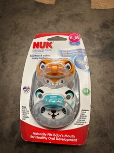 Pack de 2 chupetes de ortodoncia NUK 6-18 M, silicona libre de BPA, Bear Panda - Imagen 1 de 2