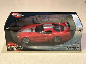 Hot Wheels 1:18 - Dodge Viper GTSR - Red - SEALED - Picture 1 of 7