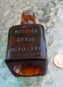MASSIVER BERNSTEIN GLASMONTIERUNG VERNON REINER ROGGEN WHISKEY HANNIS BRIEFBESCHWERER - Bild 1 von 7