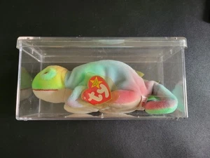 TY Beanie Baby Iggy The Iguana In Case No Tongue, Rainbow Body - Picture 1 of 11