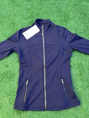 Chaqueta Lululemon Define para mujer Nulu TRNV TRUE NAVY TALLA 10 cremallera plateada completa NUEVA Foto 1 de 2
