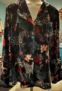 Neu mit Etikett * Banana Republic Samt Pyjama Shirt Oberteil * Blumen-/Zebramuster * schwarz * Medium M - Bild 1 von 4