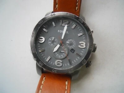 Fossil mens leather band,quartz,Analog,battery & water-resist used watch.Jr-1419 - image 1 of 4