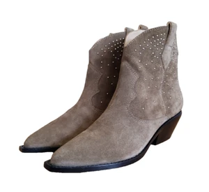 SIGERSON MORRISON Kalie Tan Suede Micro Stud Ankle Boots Booties Sz 7.5 EU 37.5 - Picture 1 of 9