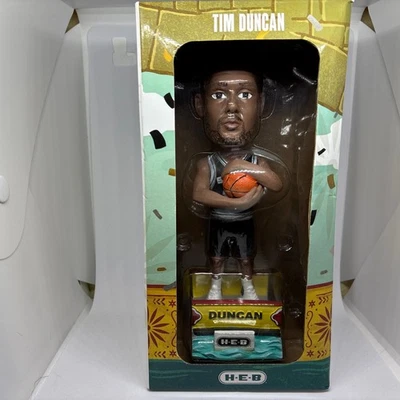Tim Duncan 2023 Spurs 50th Anniversary качающаяся голова в коробке - Изображение 1 из 4