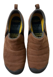Keen Howser II Slipper Schuhe braun bequem Indoor Outdoor gesteppt Herren 12 - Bild 1 von 8