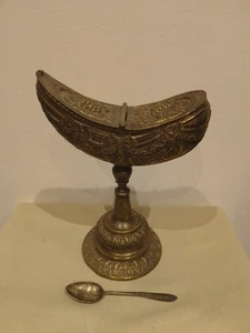 Ancienne avette liturgique en cuivre/XIXéme/collection/special/eglise/messe/N°11 - Picture 1 of 10