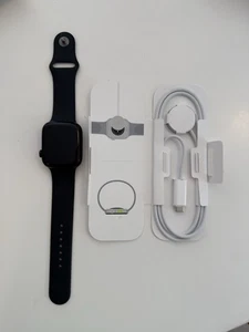 Apple Watch Series 8 45mm GPS LTE Watch complète (pièces/réparation) - Photo 1 sur 6