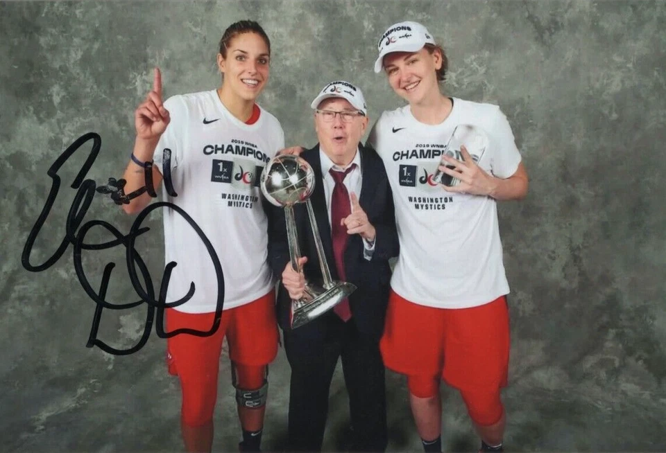 ELENA DELLE DONNE WNBA Mystics Basketball Auto Autographed Signed 4x6 Photo B - Image 1 of 1