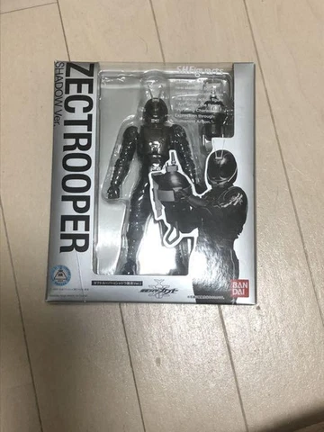 S.H.Figuarts Zectrooper Shadow Member Ver Action Figure Kamen Rider Kabuto Cover