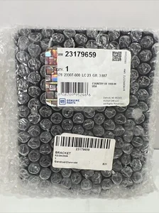GM OEM-Radar Sensor Bracket 23179659 - Foto 1 di 2