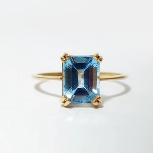 750 Women Yellow Stone Natural Topaz Blue Rectangular 18kt Gold Ring - Picture 1 of 15