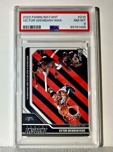 Tarjeta de baloncesto Victor Wembanyama 2023-24 Panini #210 de novato de la NBA 1 de 3127 PSA 8 - Imagen 1 de 2