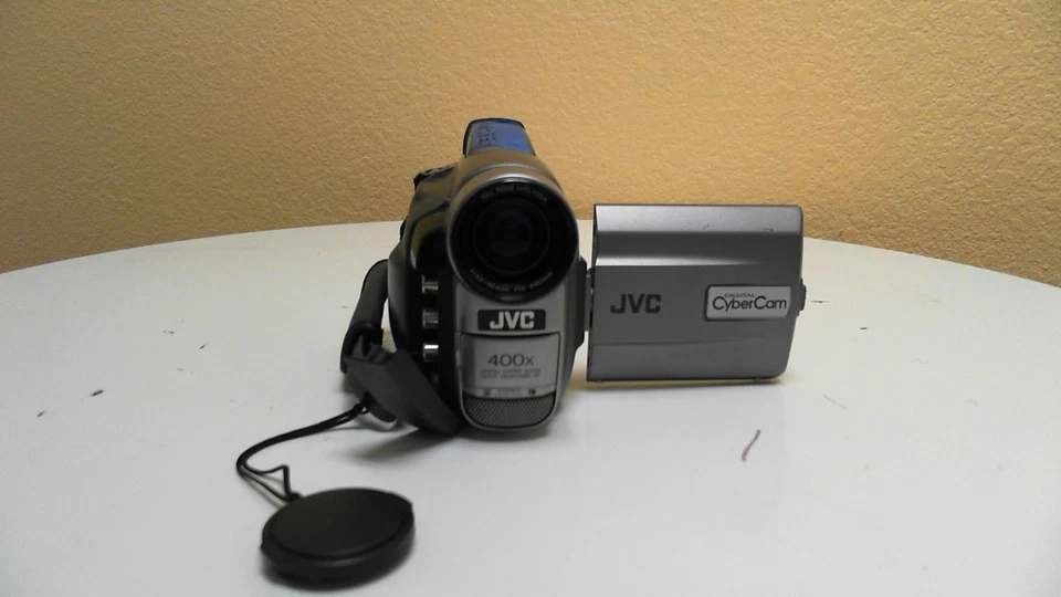 JVC GR-DVF11U Digital Video Camera - For Parts Only! - Image 1 of 1