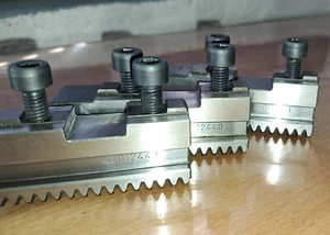 GBK 200 012440 Harte GRUNDBACKEN SMW-AUTOBLOK SCHUNK FORKARDT - Bild 1 von 8