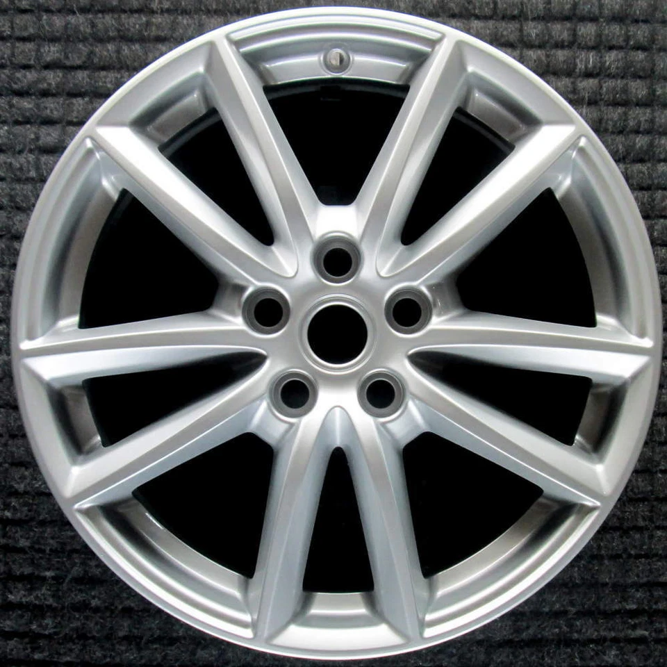 Rueda Land Rover Range Rover Sport todo plateada 19 pulgadas OEM 2014 a 2015 Foto 1 de 1