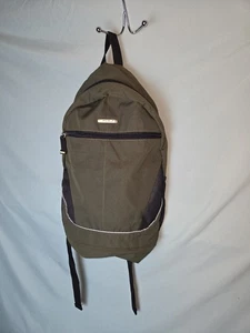 Mochila Eddie Bauer Extreme Ligera Pequeña Paquete de 24 Horas Verde/Negro  - Imagen 1 de 13