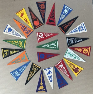 25 Vintage 1960's NFL 9" Mini Football Pennants - Early Logos! - Picture 1 of 1