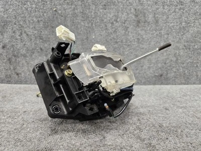 LEXUS IS300 2001-2005 OEM TRANSMISIÓN AUTOMÁTICA PALANCA DE CAMBIOS SELECTOR MONTAJE Foto 1 de 4