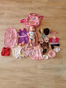 Baby Born 43cm, Wickeltasche, Puppenkleidung und viel Zubehör - Bild 1 von 8