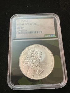 2011-S Medal of Honor Modern Silver Commemorative Dollar $1 MS 69 NGC - Picture 1 of 4