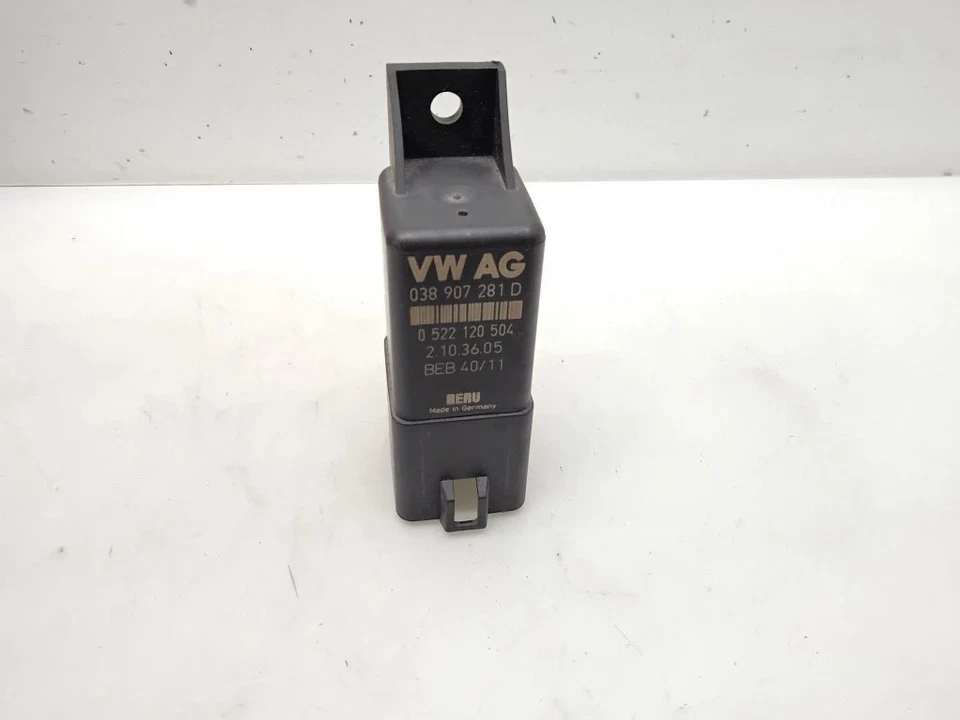 Volkswagen Caddy 2011 Candelette pre relè termico 038907281D MIN51016 - Immagine 1 di 4