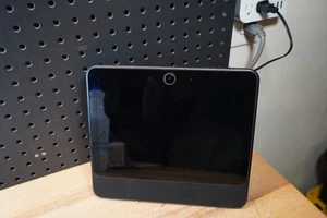 (B) Pantalla inteligente Facebook Portal 10,1” 1ª generación negra B81A01BUS ¡Probada por Alexa! - Imagen 1 de 4