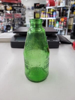 Botella de vidrio verde Rolling Rock vintage de 7 onzas. Latrobe Brewing Co. PA, EE. UU.  Foto 1 de 4