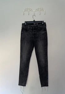 Old Navy Damen Rockstar super dünn schwarz grau Hochhausjeans Größe 6 roher Saum - Bild 1 von 6
