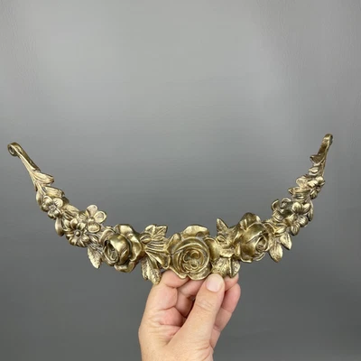 Mueble antiguo francés de colección ornamentado de bronce montaje Ormolu herrajes rosas florales Foto 1 de 4