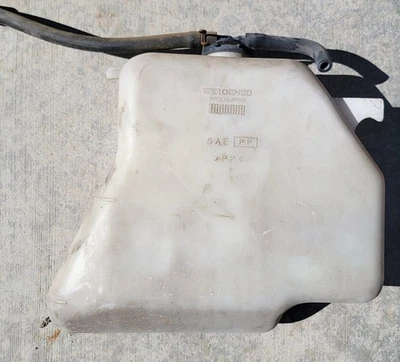 1993-97 Toyota Land Cruiser FZJ80 FJ80 Lexus LX450 радиатор перелив резервуар  - Изображение 1 из 2