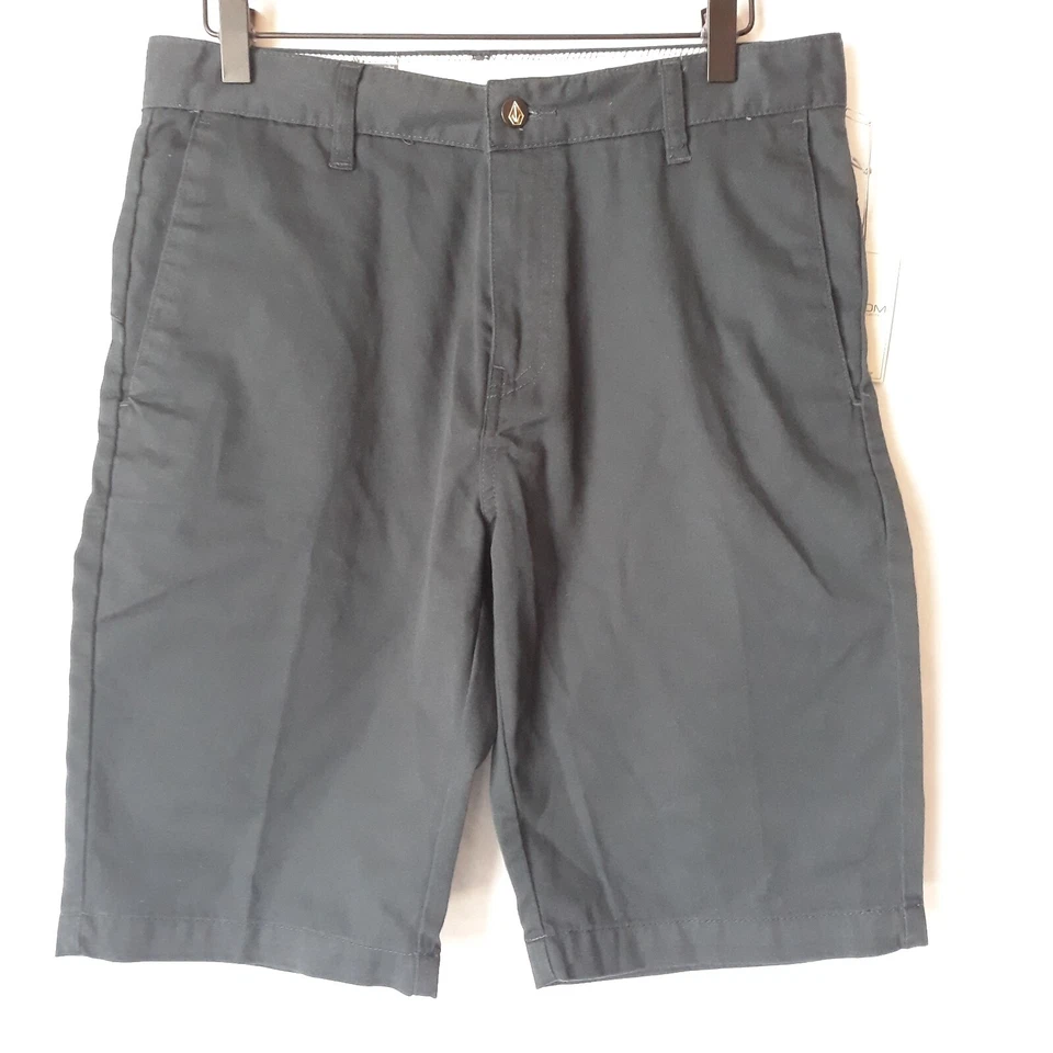 Volcom Corpo Class Men’s Shorts Skateboard Men’s Size 30 Black A09313S0 Chino