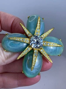 Broche de oro vintage cruz maltesa con diamantes de imitación estrella Anne Taylor M-3542* - Imagen 1 de 3