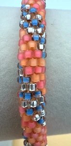 "Pulsera boho de cuentas de semillas de color coral/rosa/plateado/azul 7,5""" - Imagen 1 de 3