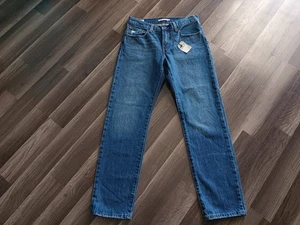 Levis womens middy straight premium big E SZ 28 (actual SZ 30X30) blue jeans NWT - Picture 1 of 18